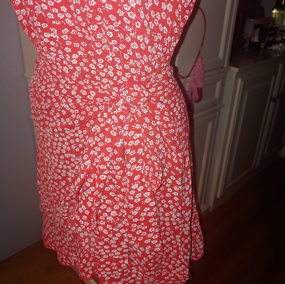 Red Ditsy Floral Ruffle Hem Knot Zipper Midi Summer Dress MEDIUM - Picture 4 of 16